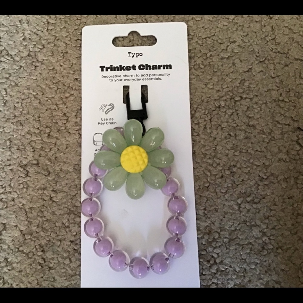 6/$25 | Trinket Charm